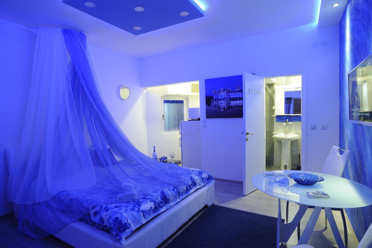 Apartment Rinaldi Lux Belgrad Exterior foto