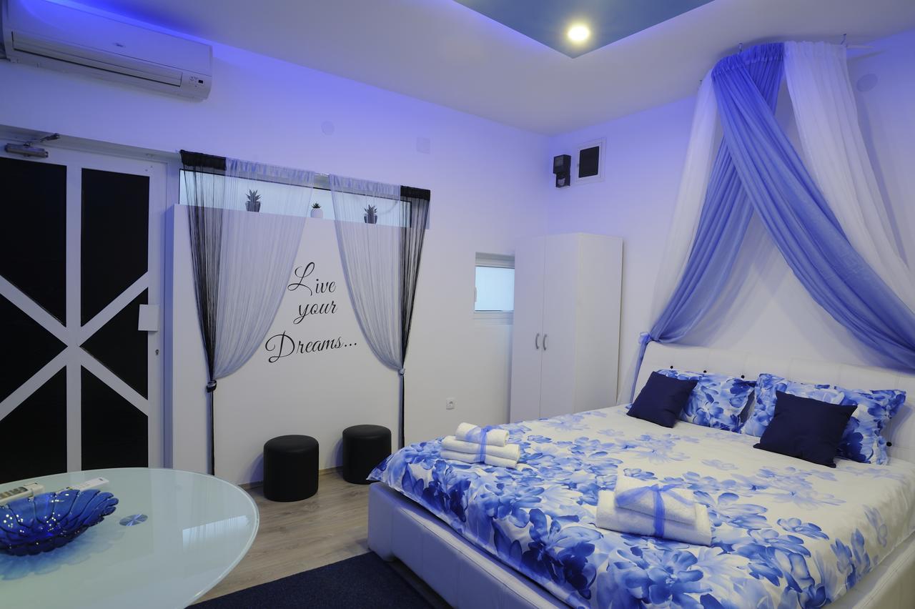 Apartment Rinaldi Lux Belgrad Exterior foto