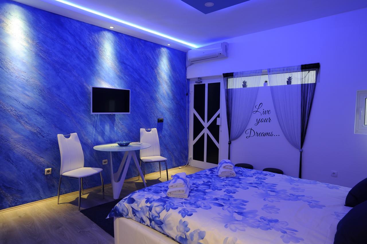 Apartment Rinaldi Lux Belgrad Exterior foto